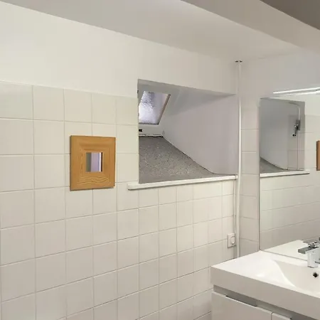De Location De Vacance - St-flour - 6-8 Personnes Dans Le Cantal Apartment