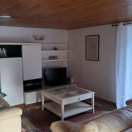 De Location De Vacance - St-flour - 6-8 Personnes Dans Le Cantal Saint-Flour (Cantal)